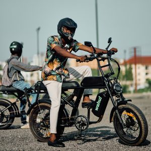 A rider on a Wahu e-Bike. (Image courtesy of Wahu Mobility.)