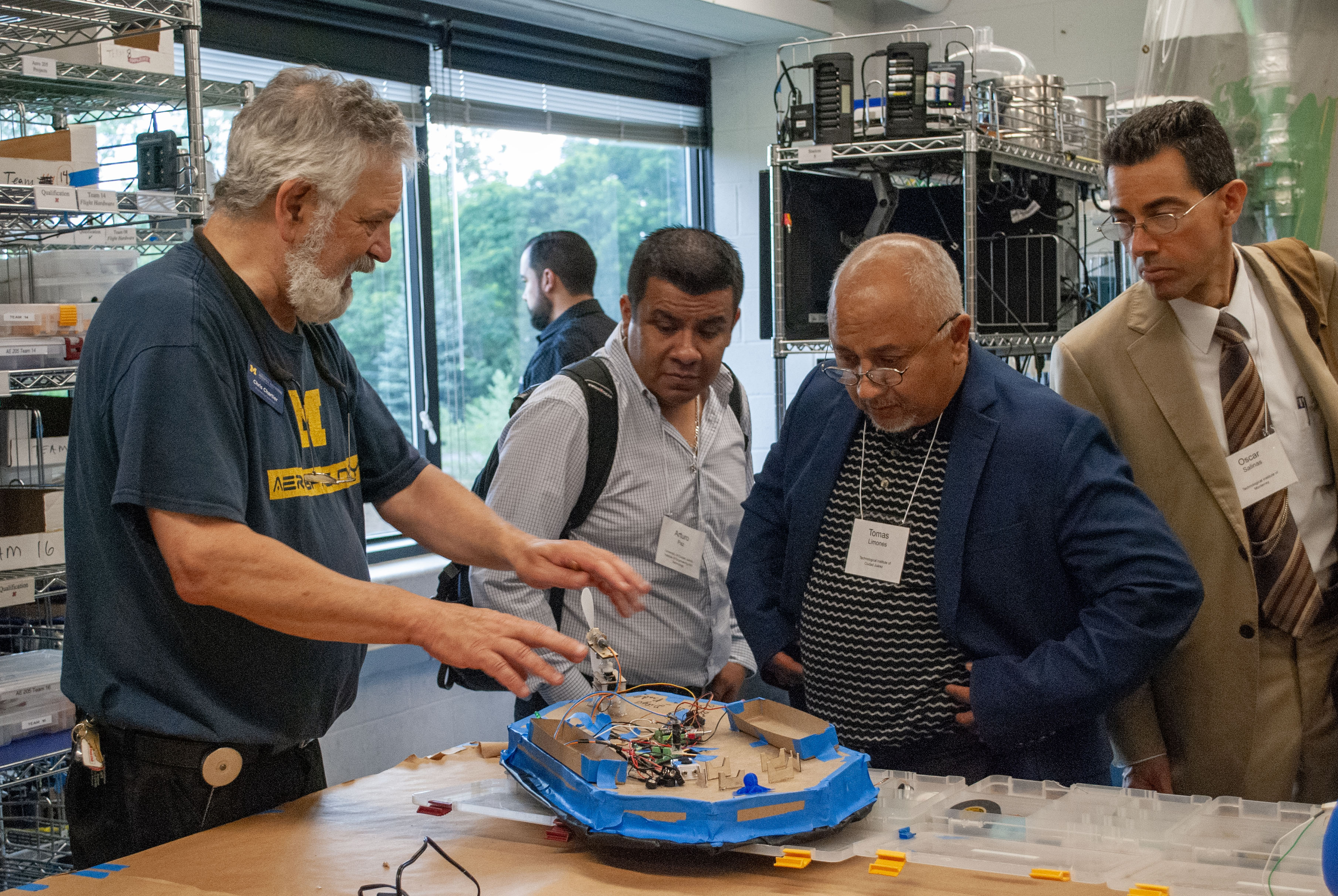 WDI Hosts Mexico Faculty Delegation for EV training