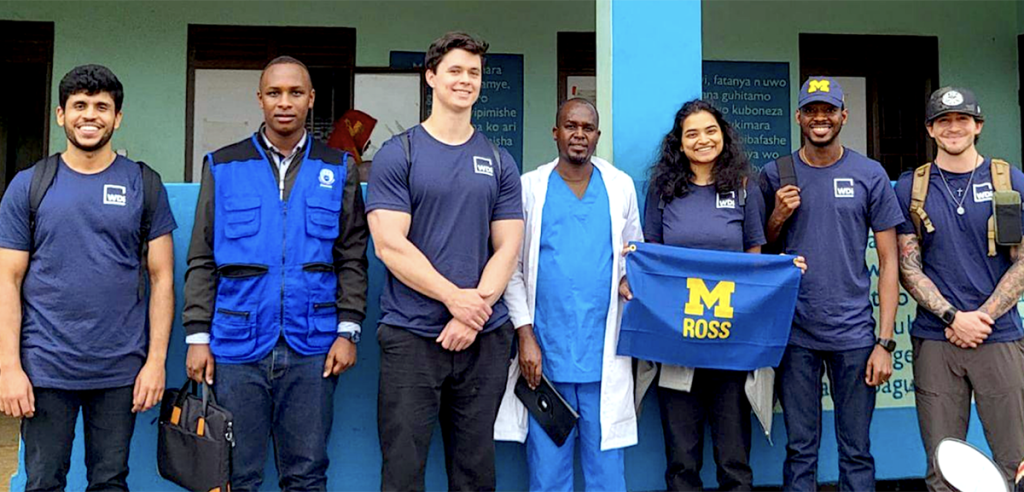 Team: Jed Arend, Yemi Fajimi, Sebastian Ken, Kanika Pillai, Kushagra Bhatt pIctured with members of the SFH team.