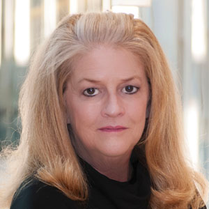 Headshot of Sandra Draheim