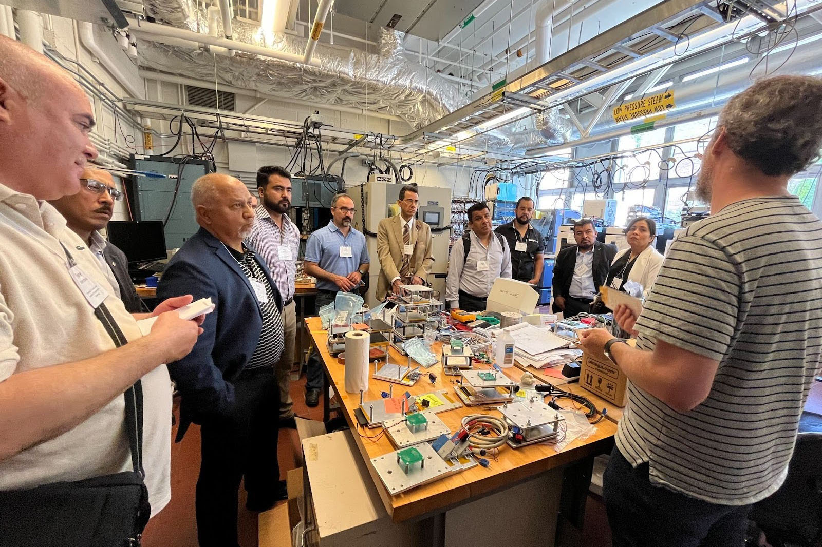 WDI Hosts Mexico Faculty Delegation for EV training